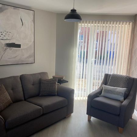 Chapel Court Apartments Cannock Extérieur photo