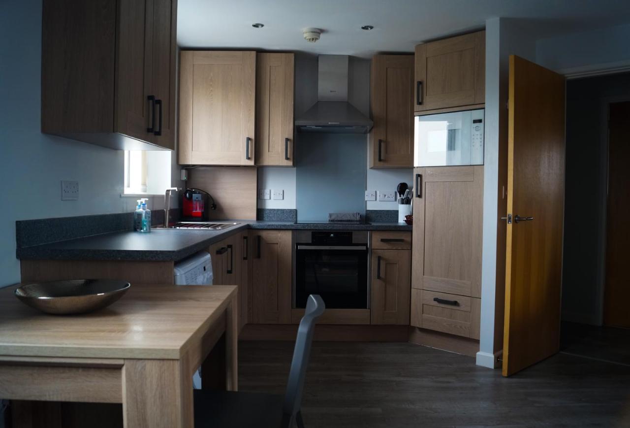 Chapel Court Apartments Cannock Extérieur photo