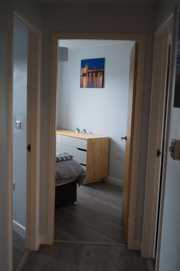 Chapel Court Apartments Cannock Extérieur photo