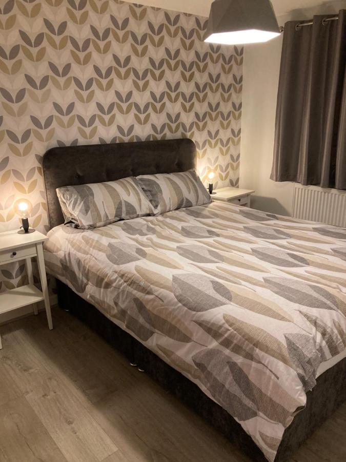 Chapel Court Apartments Cannock Extérieur photo