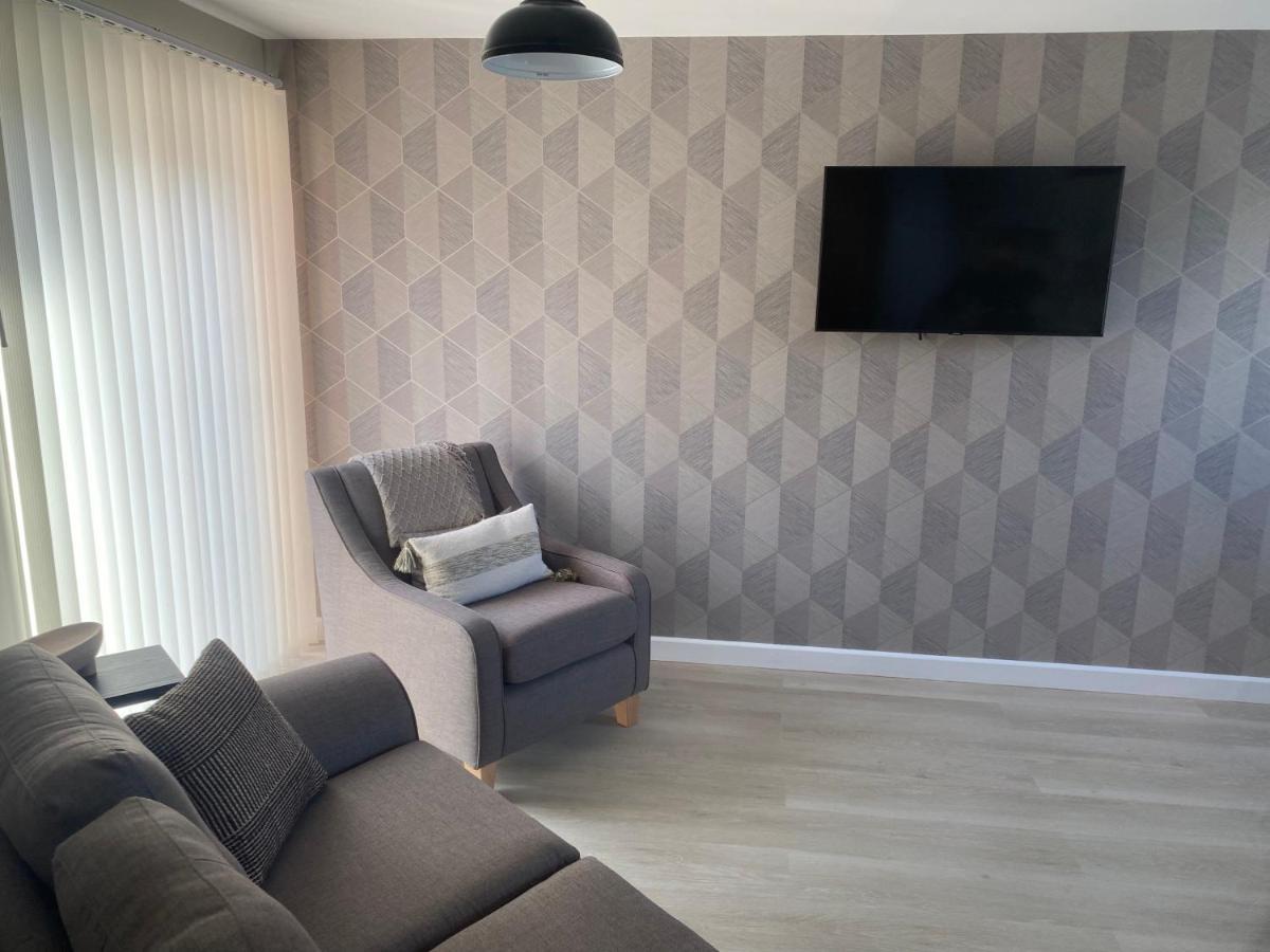 Chapel Court Apartments Cannock Extérieur photo