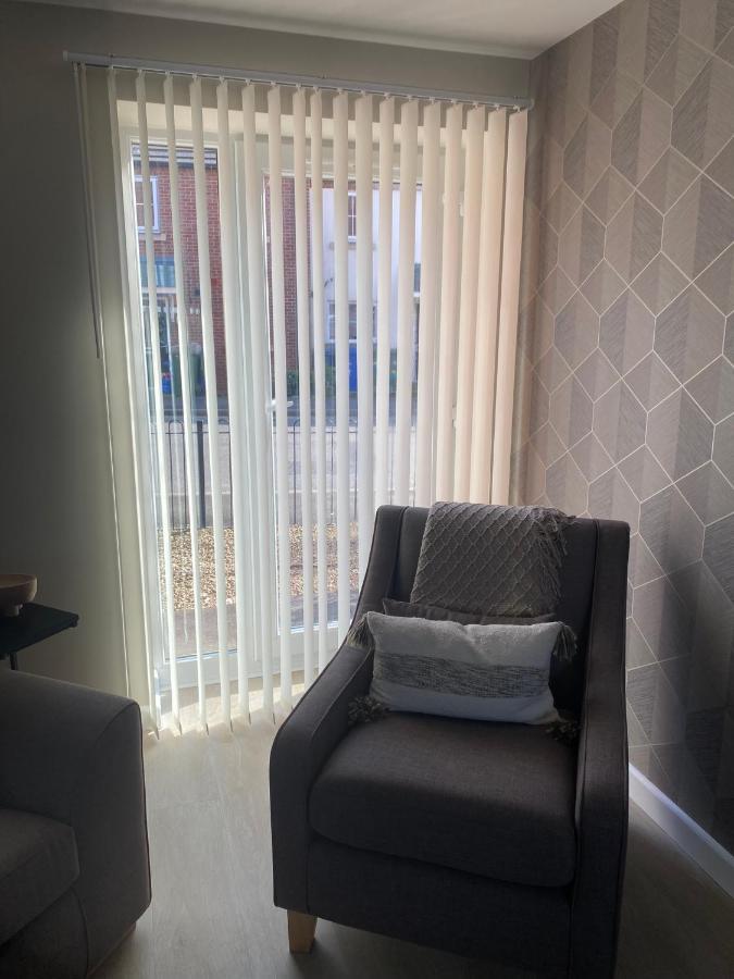 Chapel Court Apartments Cannock Extérieur photo