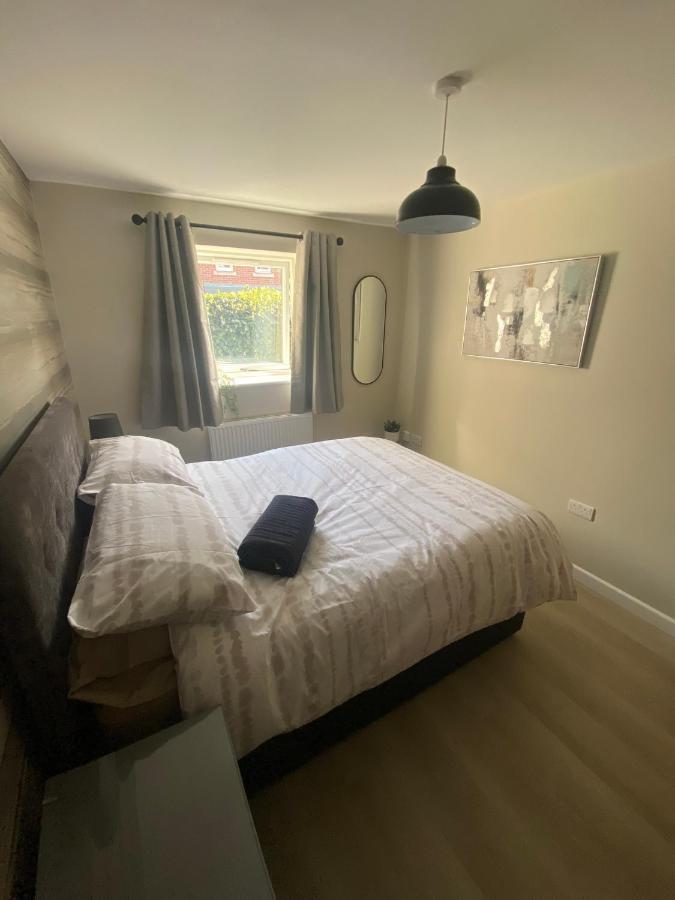 Chapel Court Apartments Cannock Extérieur photo