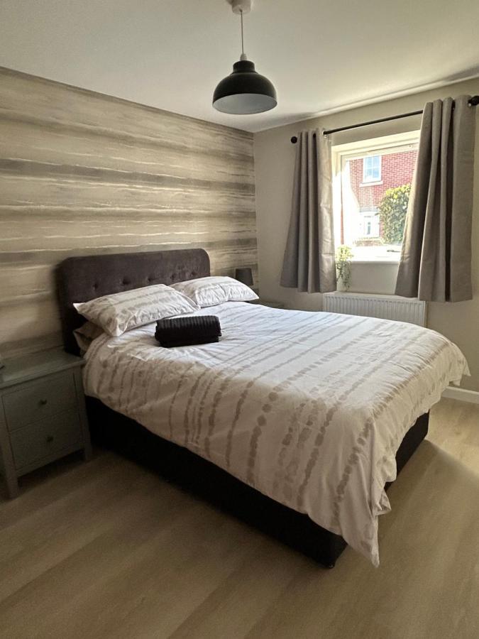 Chapel Court Apartments Cannock Extérieur photo